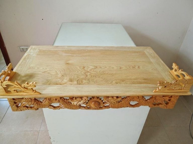 Tuyển chọn 10+ mẫu bàn thờ treo gỗ mít cho nội thất Việt