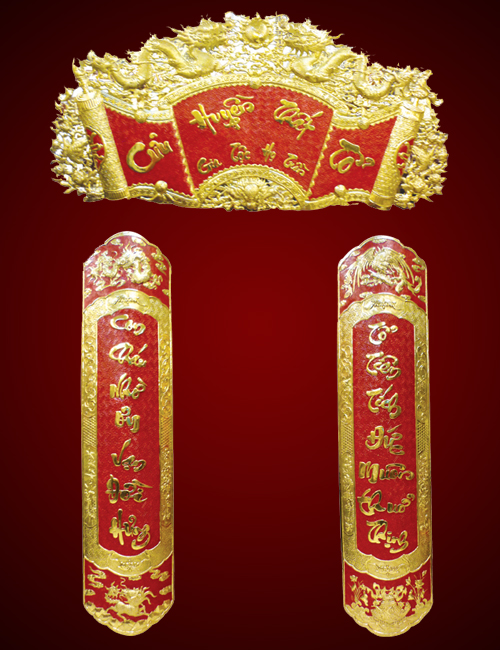 Thiết kế và chất liệu liễn treo bàn thờ mang theo màu sắc cổ điển, sang trọng và giàu truyền thống dân tộc